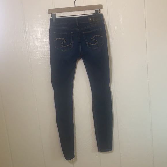 Silver Jeans - Picture 6 of 10